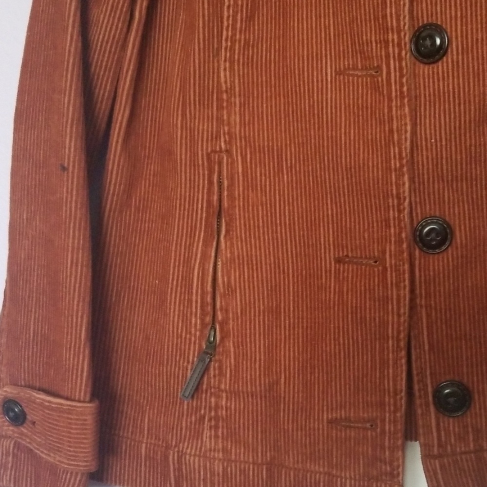 COPY - Jacket - Picture 3 of 4